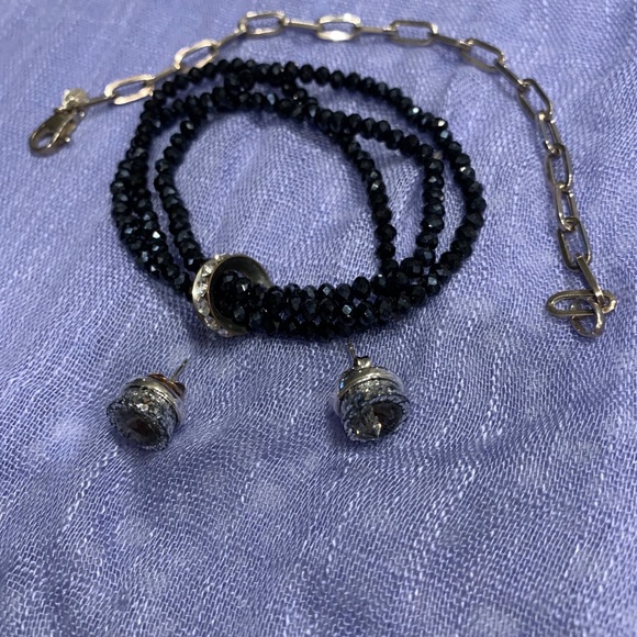 Sold - Picture 2 of 6